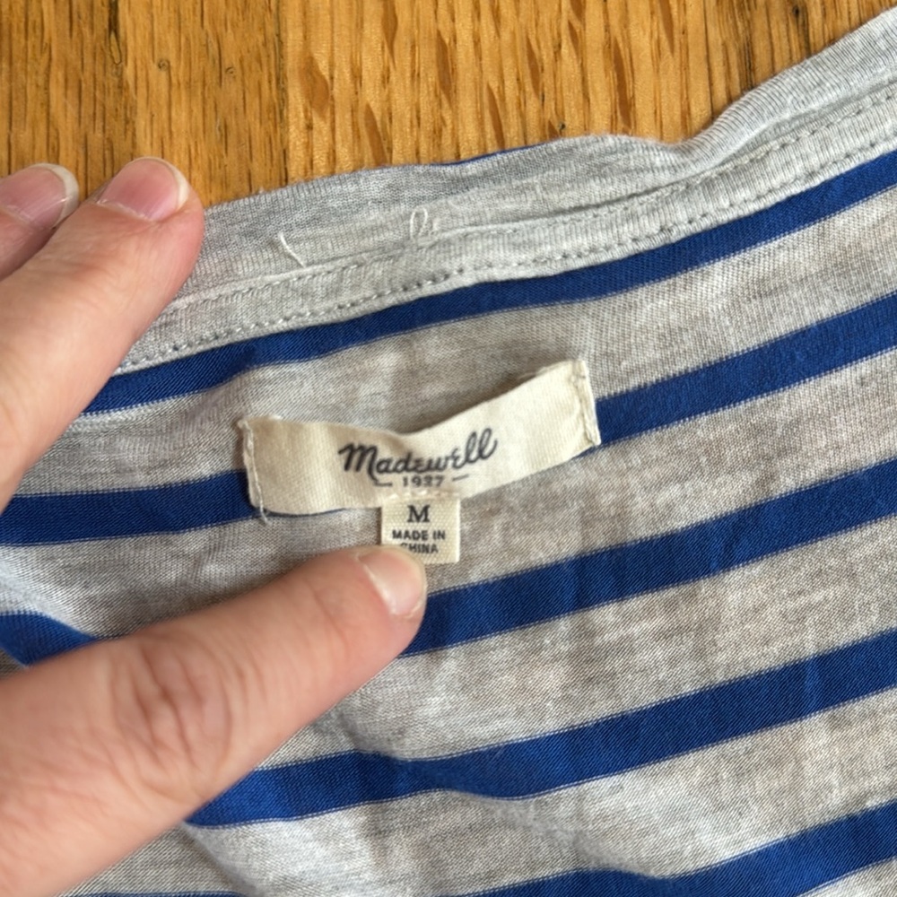 MADEWELL Gray w/ Blue Stripe Lightweight Pocket T-Shirt, Size Medium - Picture 2 of 6